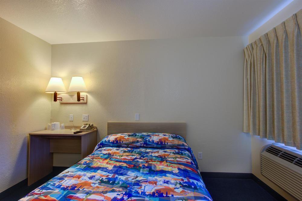 Motel 6-Kelso, Wa - Mt. St. Helens Εξωτερικό φωτογραφία