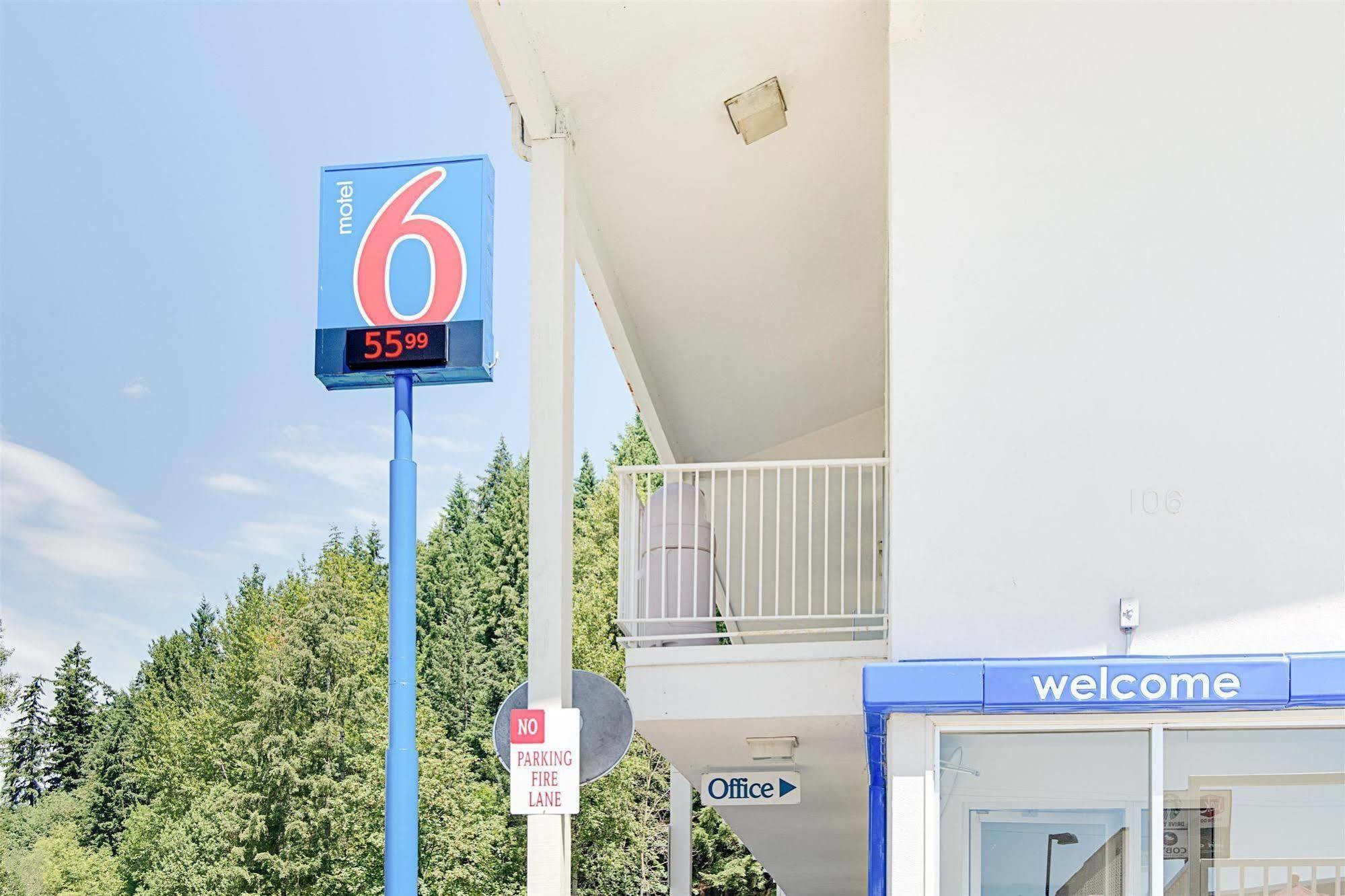 Motel 6-Kelso, Wa - Mt. St. Helens Εξωτερικό φωτογραφία
