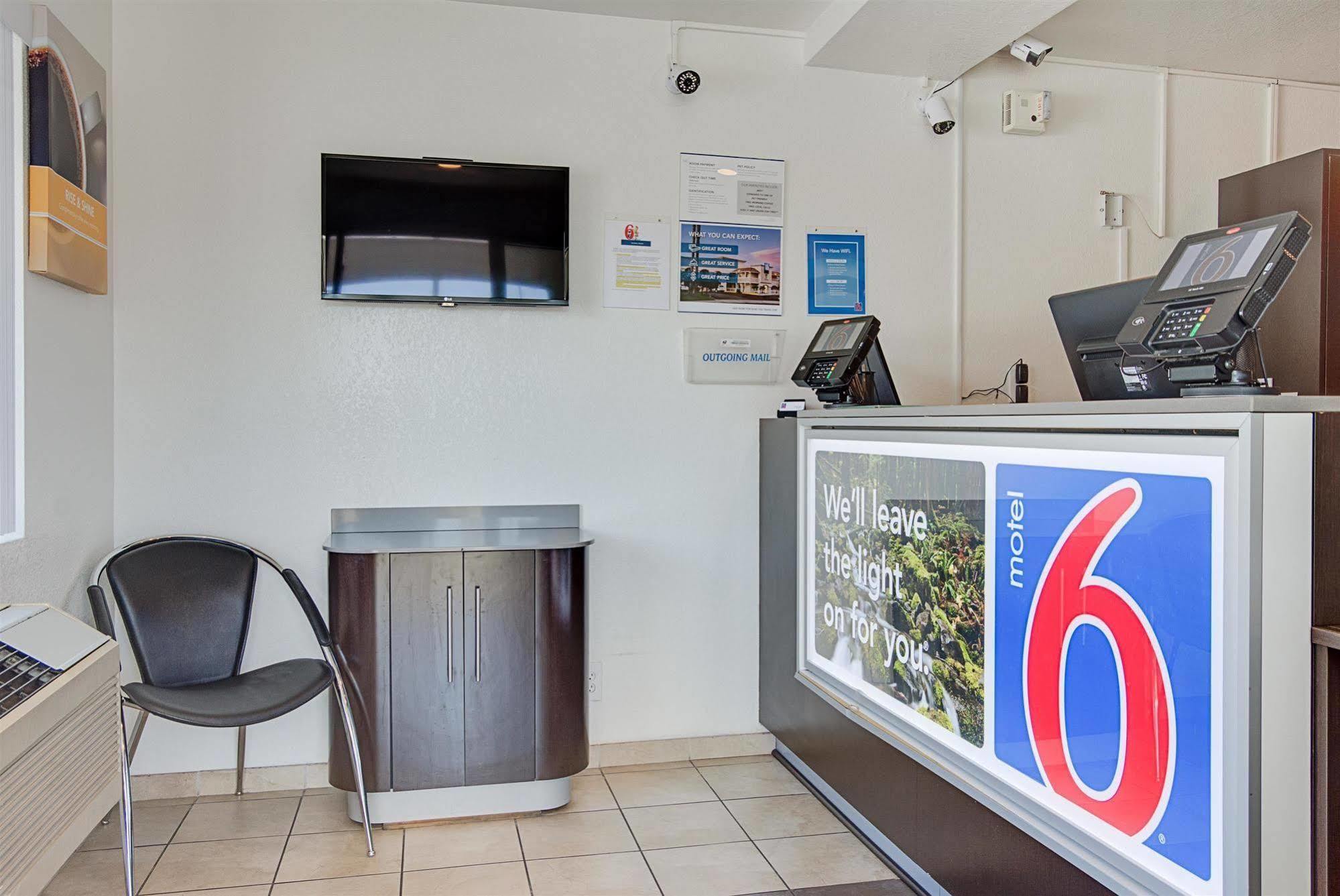 Motel 6-Kelso, Wa - Mt. St. Helens Εξωτερικό φωτογραφία