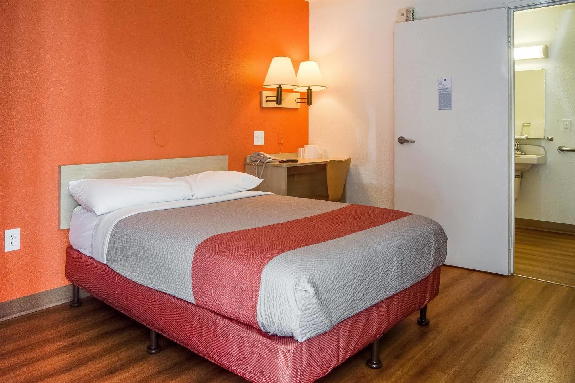 Motel 6-Kelso, Wa - Mt. St. Helens Εξωτερικό φωτογραφία